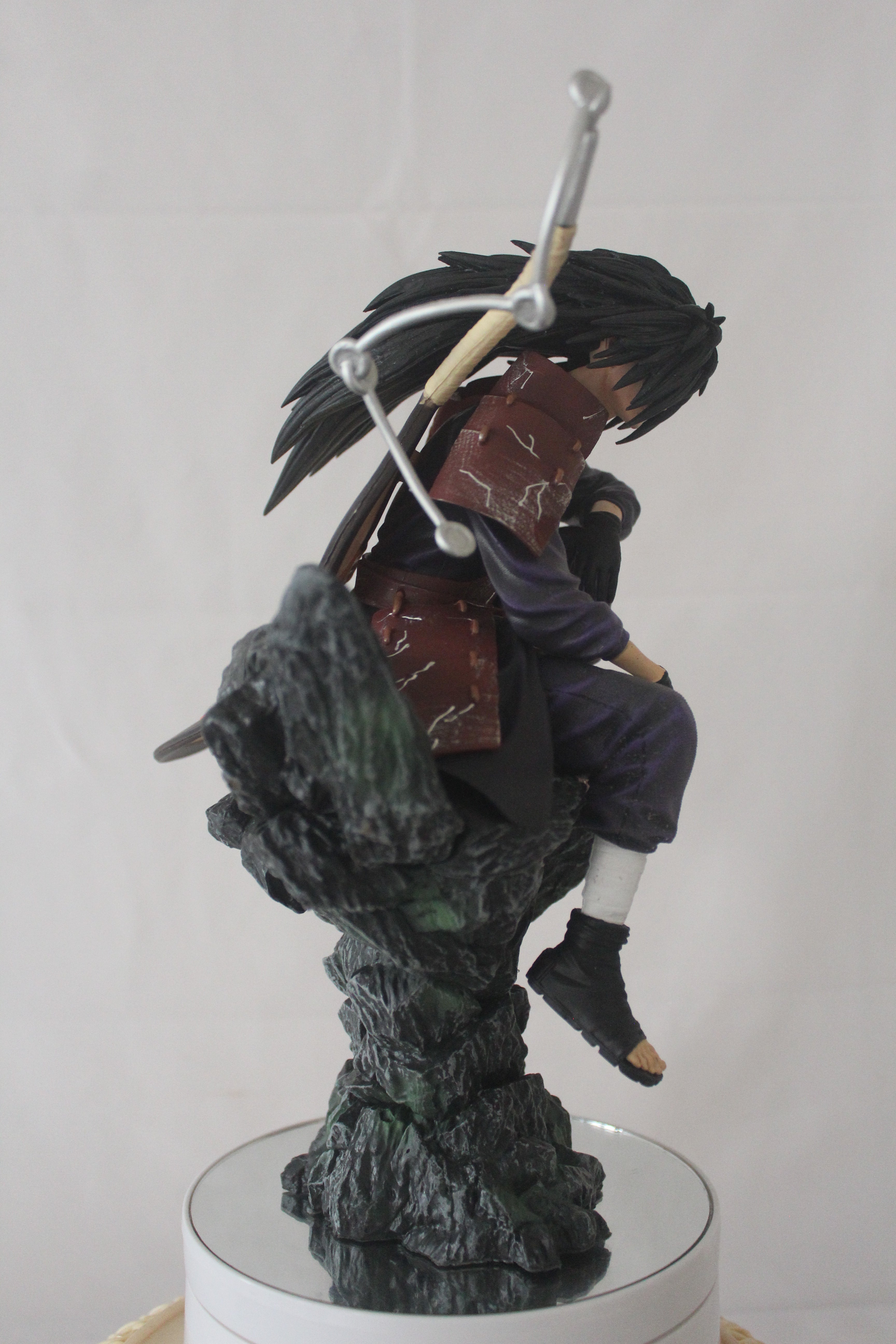 Resting Madara with Uchiha Reflection (30 cms)