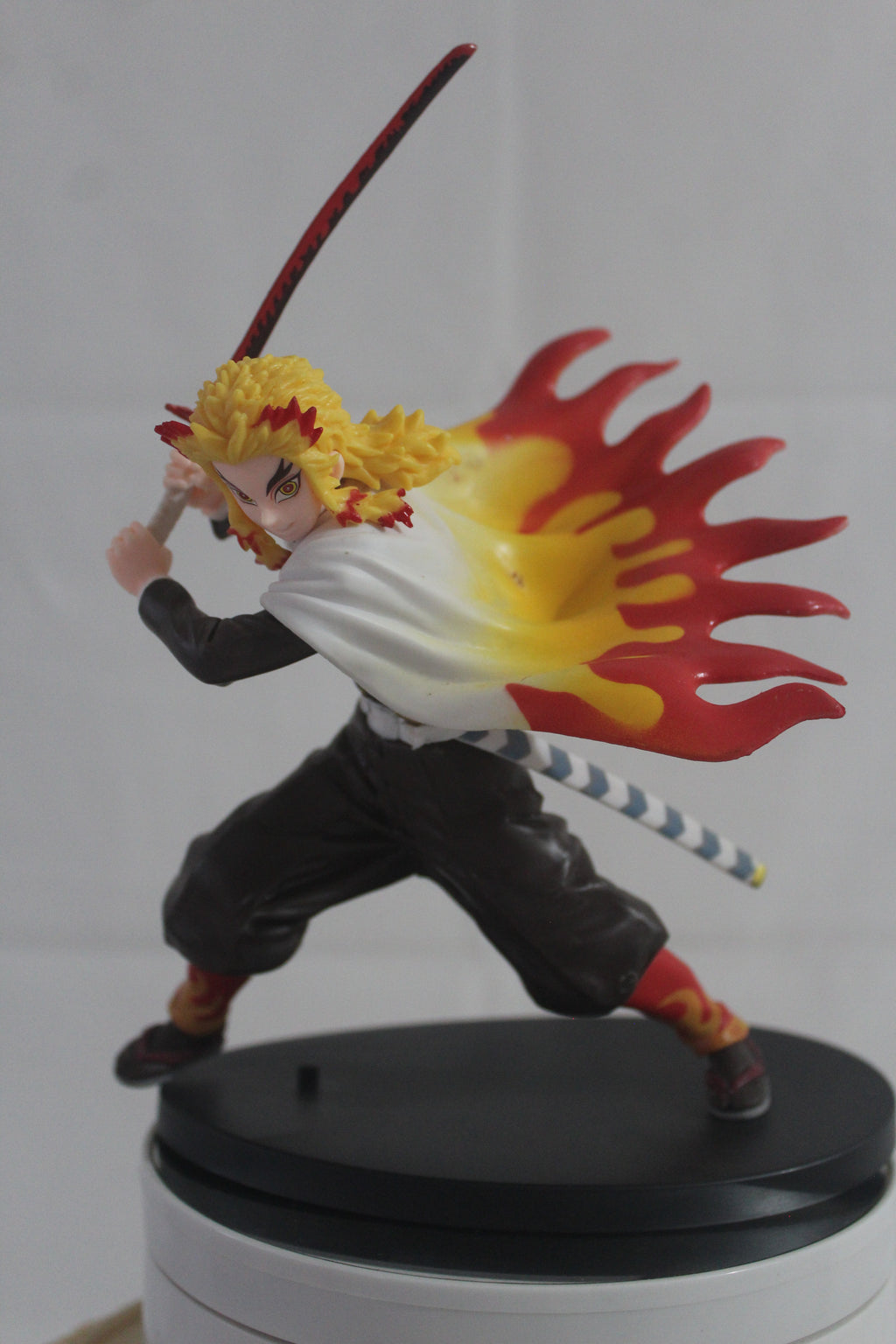 Kyojuro Rengoku (15 cms)