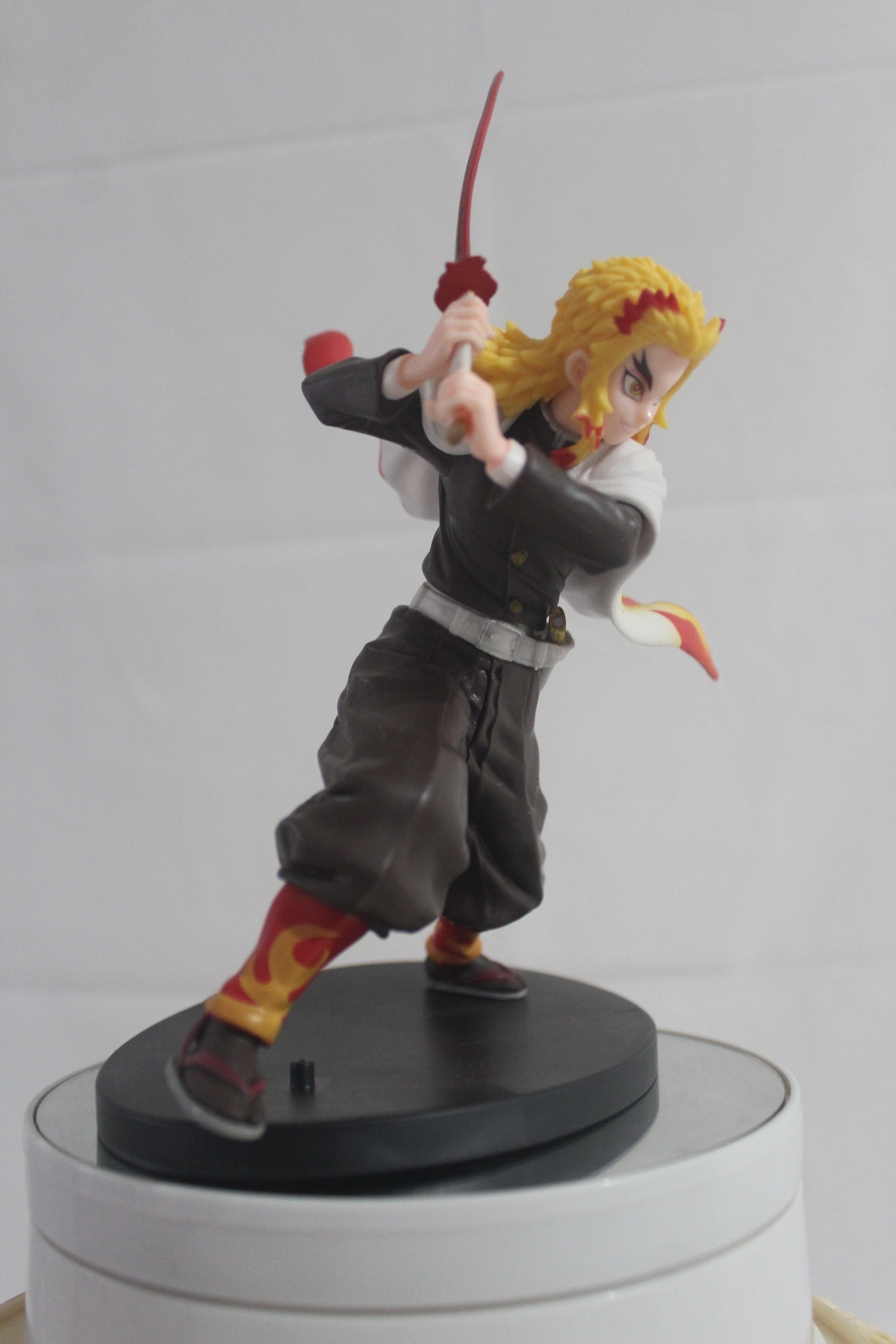 Kyojuro Rengoku (15 cms)