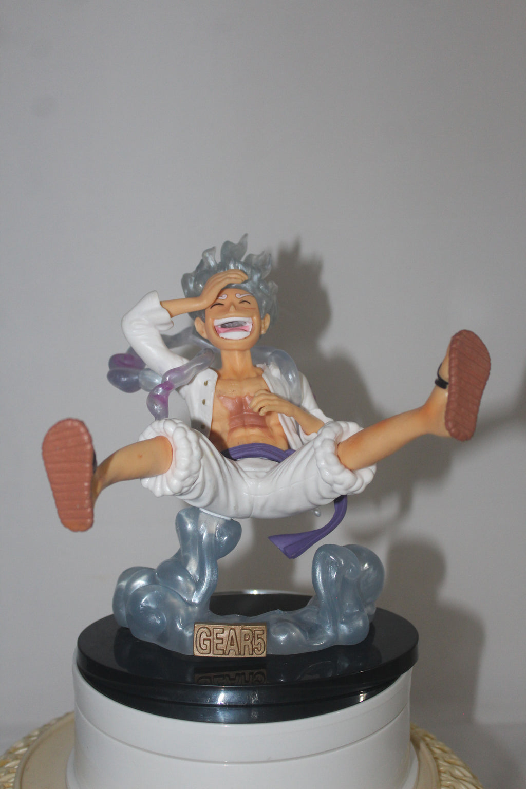 Laughing Luffy Gear 5 (20 cms)