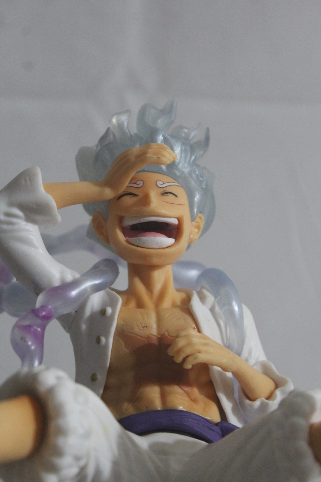 Laughing Luffy Gear 5 (20 cms)