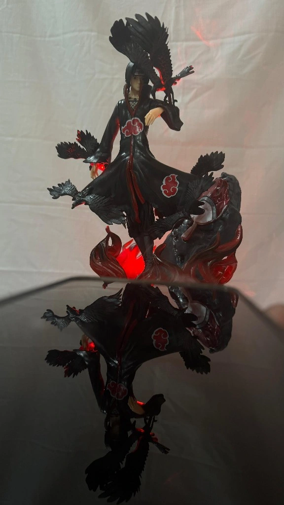 Itachi's Genjitsu (20 cms)